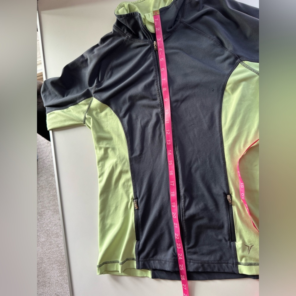 Old Navy womens Two-Tone zip up jacket - Picture 4 of 9